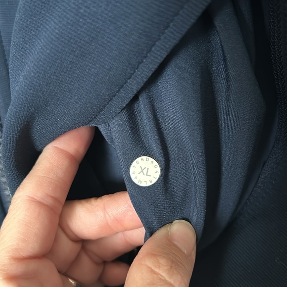 Lululemon | men’s size XL Sojourn Jacket navy blue - Picture 8 of 11